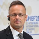Szijjarto: Η Ουγγαρία ελπίζει η Ευρώπη να μην τορπιλίσει την προσπάθεια επίλυσης του Ουκρανικού όπως το 2022