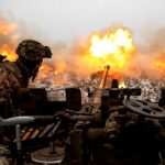 Larry Johnson (πρώην CIA): Η Ουκρανία δεν θα αντέξει μέχρι το τέλος του 2025