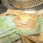 Συνελήφθησαν καταζητούμενοι Ιταλοί στον Πειραιά - Κατηγορούνται για ξέπλυμα μεγάλων χρηματικών ποσών