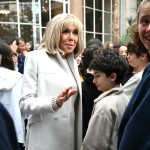 Μακρόν εναντίον influencer: Η υπόθεση με τους ισχυρισμούς για τη Μπριζίτ ότι γεννήθηκε άνδρας - FinanceNews.gr