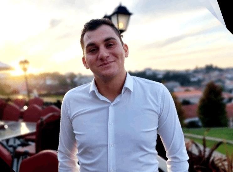 financialreport.gr