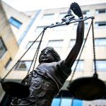 Δίκη Novartis: Η απολογία της «Αικατερίνης Κελέση» για τις βαλίτσες με χρήματα σε πολιτικούς - FinanceNews.gr