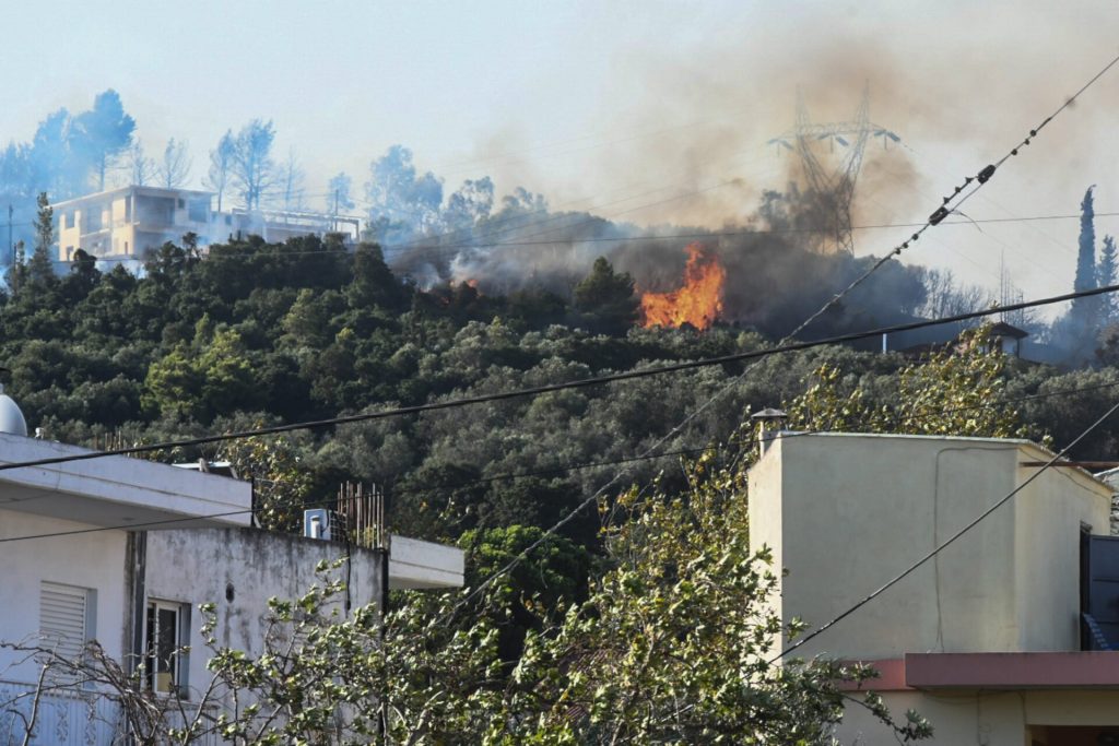 Φωτιά στην Αχαΐα: Συγκλονιστικό βίντεο διάσωσης στα Βραχναίικα
