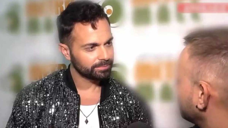Ηλίας Βρεττός: Θα εκφράζω ότι μπορεί να βοηθήσει έστω και έναν άνθρωπο να πιστέψει πιο δυνατά στον Θεό μας! - FinanceNews.gr
