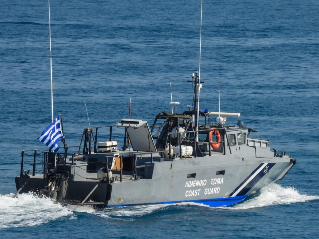 Κύθηρα: Διάσωση 52 αλλοδαπών - Μεταφέρθηκαν στο Γύθειο