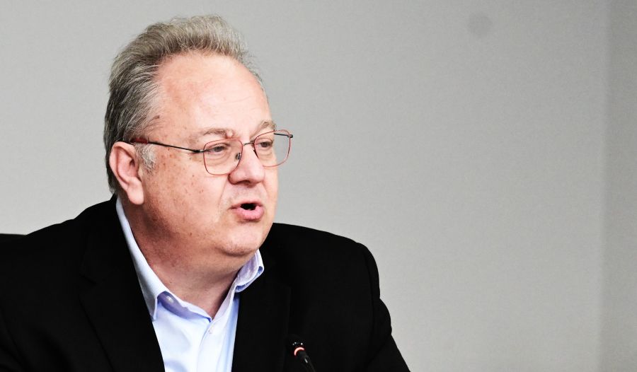 Σεισμός τώρα - Παπαζάχος για τη δόνηση στην Καλαμάτα: «Δεν είναι στο ρήγμα που είχε δώσει 6 Ρίχτερ το 1986» - FinanceNews.gr
