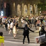 Σερβία: Αντικυβερνητικές διαδηλώσεις και συγκρούσεις για δεύτερη ημέρα