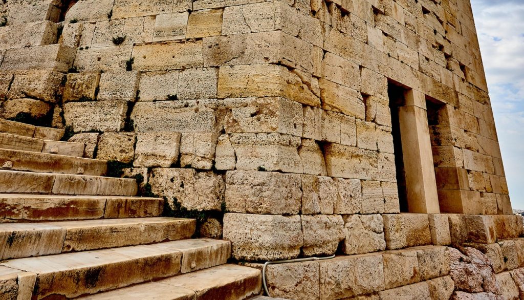 Στην τροχιά του πόνου: Τα βασανιστήρια των Αρχαίων Ελλήνων