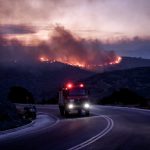Χίος: Πάνω από 150 καμένες κολόνες της ΔΕΗ από την επέλαση της φωτιάς