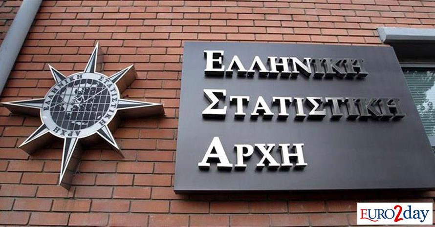 Οριακές αυξήσεις σε αφίξεις-διανυκτερεύσεις στα τουριστικά καταλύματα τον Ιούλιο