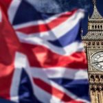 Λονδίνο: Χιλιάδες διαδηλωτές σε πορεία κατά των μεταναστών