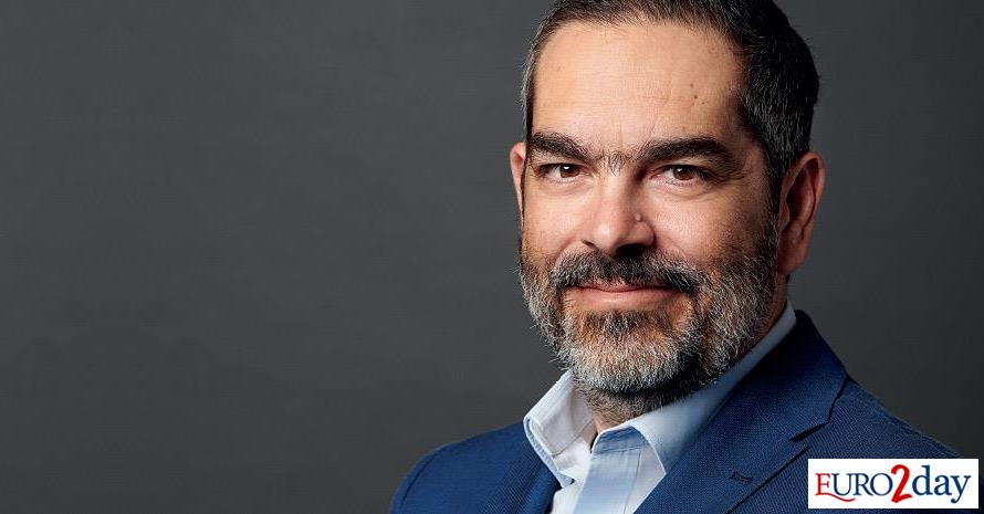 Παπαστράτος: Σημαντική μείωση στο παράνομο εμπόριο καπνικών προϊόντων στην Ελλάδα
