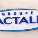 Χαμηλές πτήσεις για τη Lactalis στην Ελλάδα