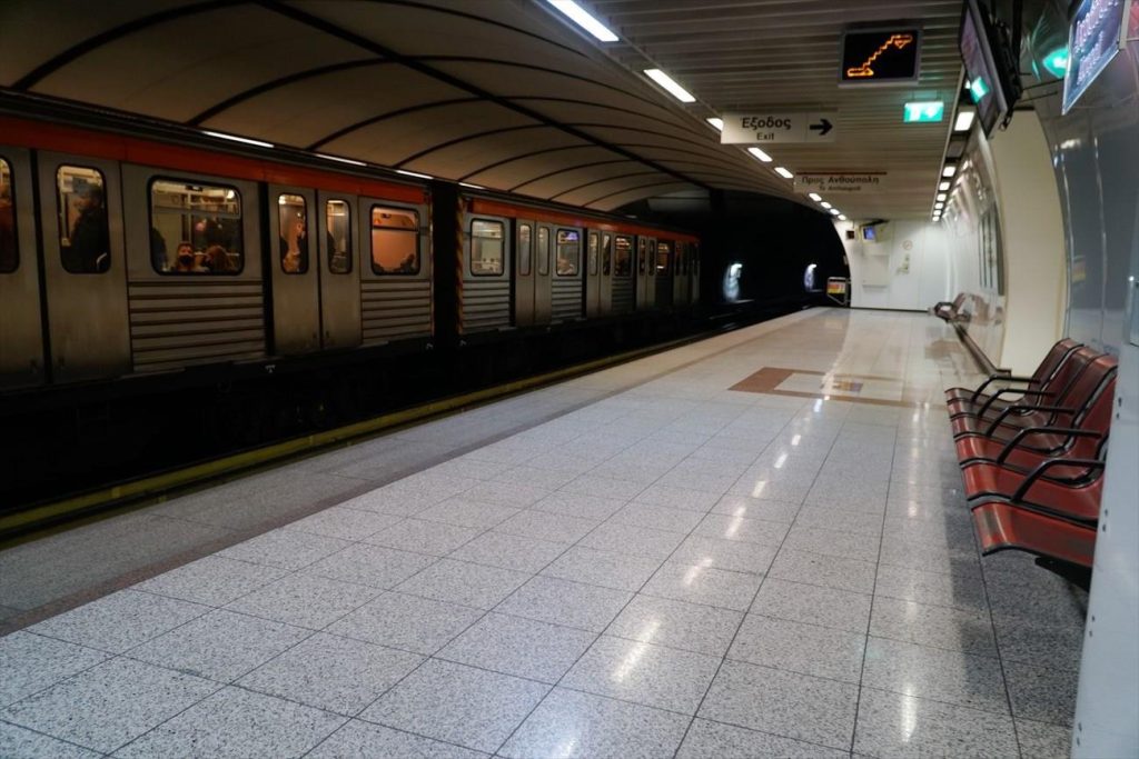 Αθήνα: Πρεμίερα για την 24ωρη λειτουργία σε μετρό, τραμ και λεωφορεία κάθε Σάββατο - Τα δρομολόγια