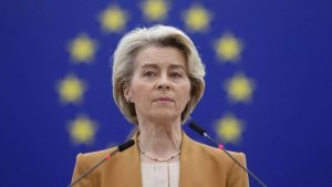 Flightradar: Ψευδείς οι κατηγορίες της Von der Leyen για βλάβη στο GPS λόγω Ρωσίας