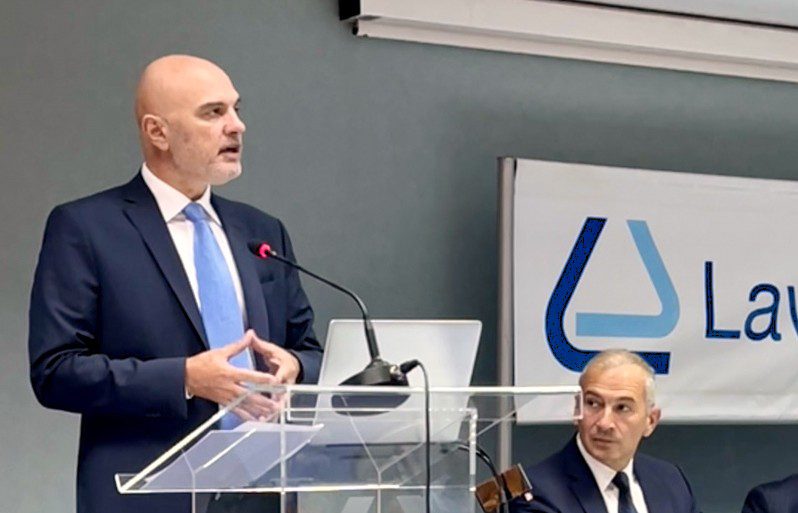 financialreport.gr