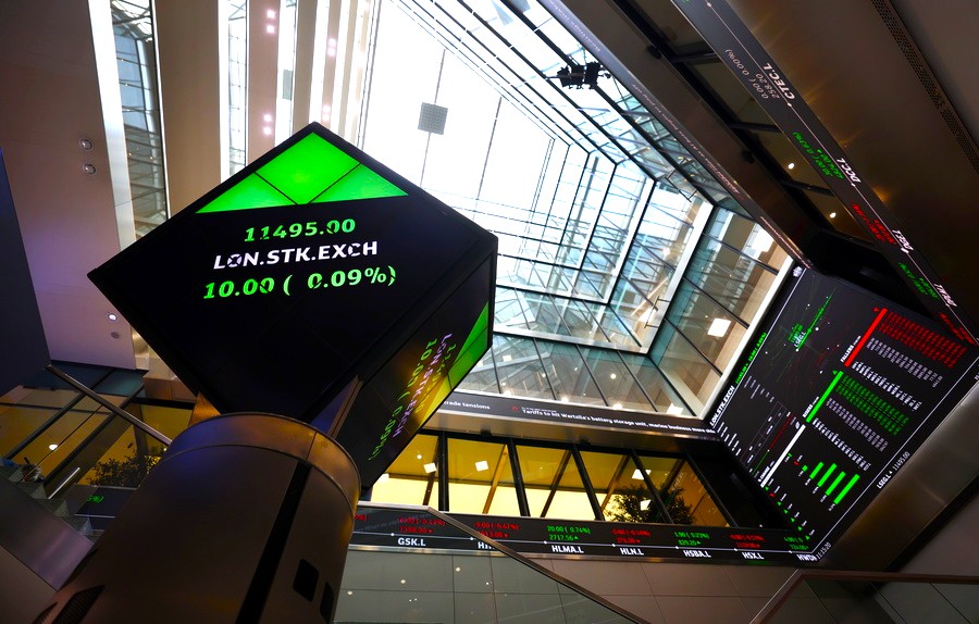 Fed σπρώχνει τα ευρωπαϊκά χρηματιστήρια στο πράσινο: Κέρδη παντού εκτός από Παρίσι - FinanceNews.gr