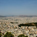 Ακίνητα στη θάλασσα με τιμές πόλης: Οι νέες ισορροπίες της αγοράς στην Αττική - FinanceNews.gr