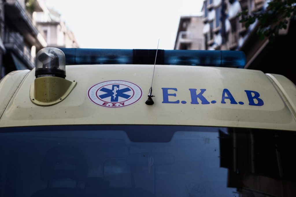 Τροχαία σε Κάτω Πατήσια και Καμίνια - Μία γυναίκα στο νοσοκομείο