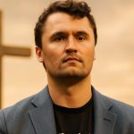 Η Σφαίρα που Φίμωσε τον Διάλογο – Η Αμερική στο Σημείο Καμπής