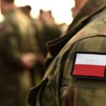 Reuters: Το ενδιαφέρον για στρατιωτική εκπαίδευση στην Πολωνία έχει διπλασιαστεί από το 2022 – Θα εγγραφούν 40.000