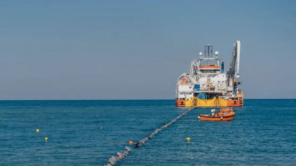 Ηλεκτρικό καλώδιο – Αθήνα προς Λευκωσία: Ξεκαθαρίστε τη στάση σας - FinanceNews.gr