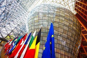 Ψηφιακό ευρώ: Σύμφωνη η ΕΕ στα όρια κατοχής - Επόμενη μάχη η νομοθεσία - FinanceNews.gr