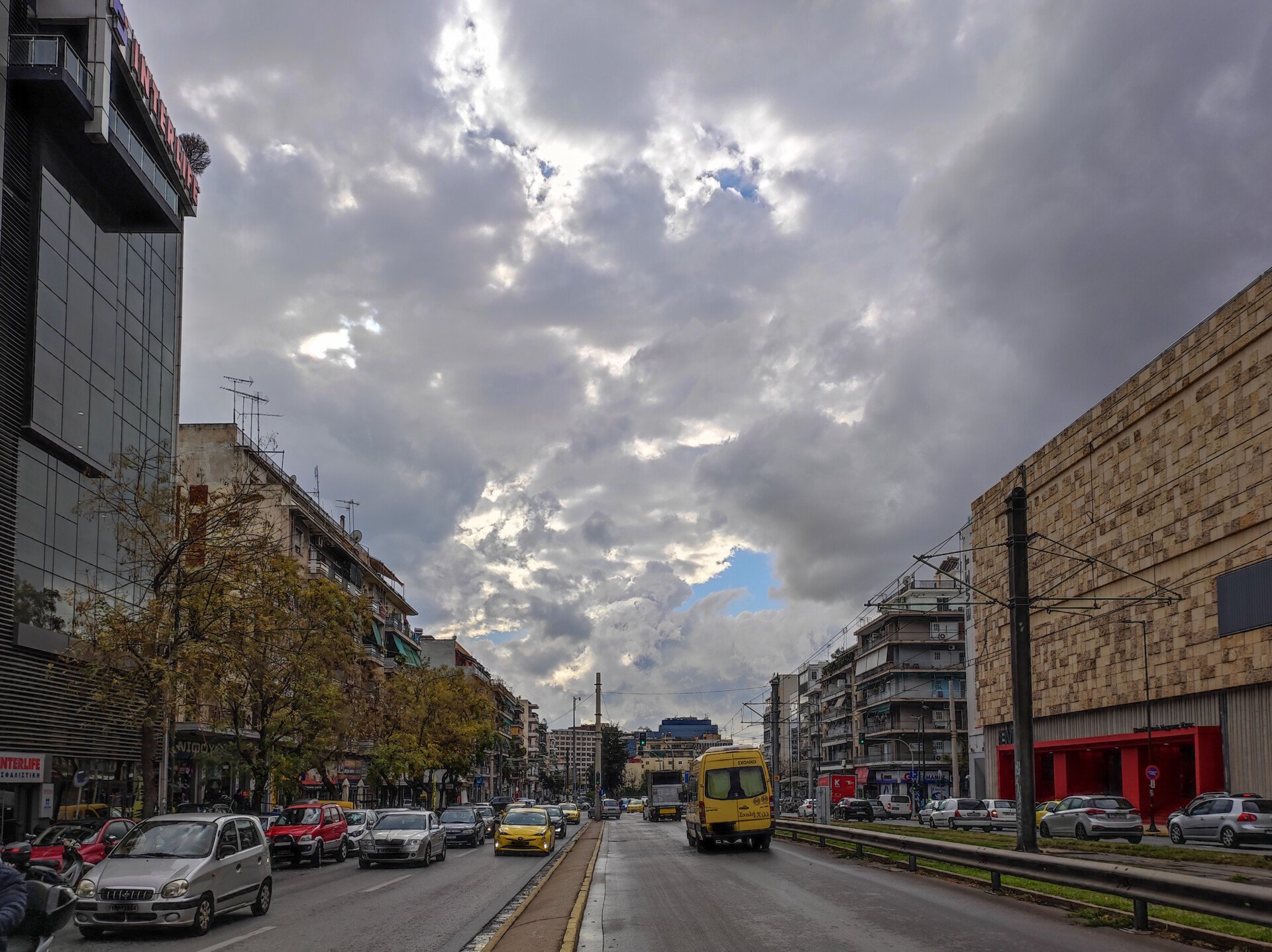 Καιρός: Συννεφιά και μικρή άνοδος της θερμοκρασίας - Πού θα βρέξει
