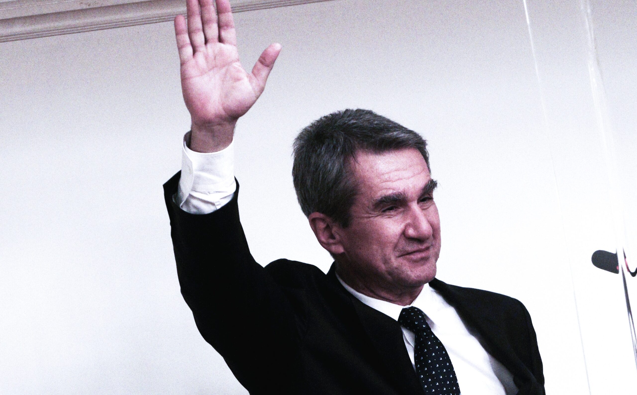 Από το «καρτέλ της ΝΔ» στη «σταθερότητα»: Το χρονικό μιας μεταπήδησης που ταράζει το Κέντρο - FinanceNews.gr