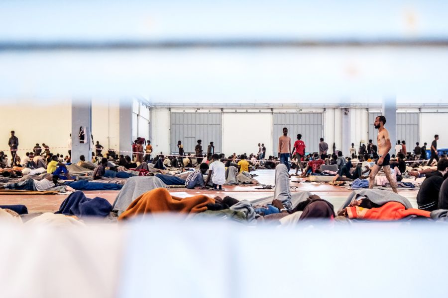 ΕΕ: Σε επαφή με όλες τις πλευρές στη Λιβύη για το μεταναστευτικό και τις ροές προς Κρήτη - FinanceNews.gr