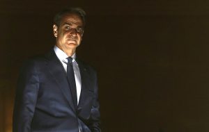 Τι δείχνουν οι πρώτες δημοσκοπήσεις μετά την ΔΕΘ - Θέλουν νέα κόμματα οι πολίτες;