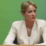 Αλ. Σδούκου για «Μαύρη Βίβλο»: Το ΠΑΣΟΚ αντέγραψε τον ΣΥΡΙΖΑ, εγκαινιάζοντας τα ΠΑΣΟΚΟοικονομικά