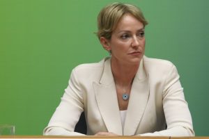 Αλ. Σδούκου για «Μαύρη Βίβλο»: Το ΠΑΣΟΚ αντέγραψε τον ΣΥΡΙΖΑ, εγκαινιάζοντας τα ΠΑΣΟΚΟοικονομικά