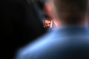 Κυβέρνηση: «Όχι» σε 13ο & 14ο μισθό – Κόντρα για το πραγματικό κόστος - FinanceNews.gr