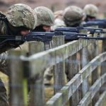 Η Ουκρανία καταρρέει... από μέσα - Σάπιος ο στρατός, εμπόριο η επιστράτευση - Το χάος του «dealer» Zelensky και οι «χασάπηδες» στρατηγοί