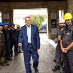 Τα ναυπηγεία της ΟΝΕΧ στη Σύρο επισκέφτηκε ο Τάκης Θεοδωρικάκος