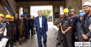 Τα ναυπηγεία της ΟΝΕΧ στη Σύρο επισκέφτηκε ο Τάκης Θεοδωρικάκος