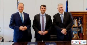 Δωρεά τριών πυροσβεστικών οχημάτων στον ΣΠΑΠ από τη Helleniq Energy