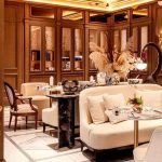 THE DOLLI: Λάμπει με δύο MICHELIN Keys στο Παρίσι και φωτίζει την Αθήνα