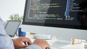 Απειλή για την τεχνολογική ελευθερία: Η ΕΕ βάζει φραγμό στον ανοιχτό κώδικα -  Tέλος στη καινοτομία των προγραμματιστών