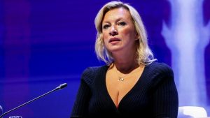 Σοβαρή προειδοποίηση Zakharova: Οι δασμοί του Trump μπορούν να οδηγήσουν τον πλανήτη σε μία ζοφερή κρίση
