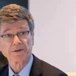 Jeffrey Sachs (Columbia): H ειρήνη στην Ουκρανία περνά από την ουδετερότητα – Η Ρωσία δεν επιθυμεί τις ΗΠΑ στα σύνορά της