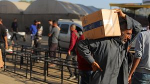 Η ροή τροφίμων στη Γάζα εξακολουθεί να είναι πολύ κάτω από τους στόχους, η πείνα συνεχίζει να θερίζει