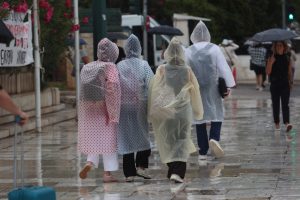 Καιρός - Live: Αλλαγή σκηνικού από την Πέμπτη - FinanceNews.gr