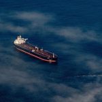 Τι συμβαίνει; Τα τάνκερ που μεταφέρουν ρωσικό πετρέλαιο έχουν αρχίσει να σταματούν στη μέση της διαδρομής