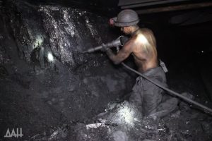 Καταρρέουν τα ορυχεία άνθρακα του Donbass – Επενδύσεις δισεκατομμυρίων στο βρόντο εν μέσω ενεργειακής κρίσης