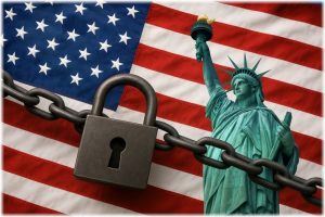 Μαζικές απολύσεις στο αμερικανικό Δημόσιο – Ο Trump καθαρίζει την κόπρο του Αυγείου εν μέσω shutdown