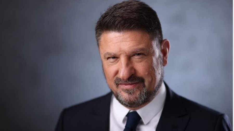 Χαρδαλιάς: Σε κτήρια της Περιφέρειας Αττικής 20 απινιδωτές – Η ζωή μπορεί να κριθεί μέσα σε λίγα δευτερόλεπτα