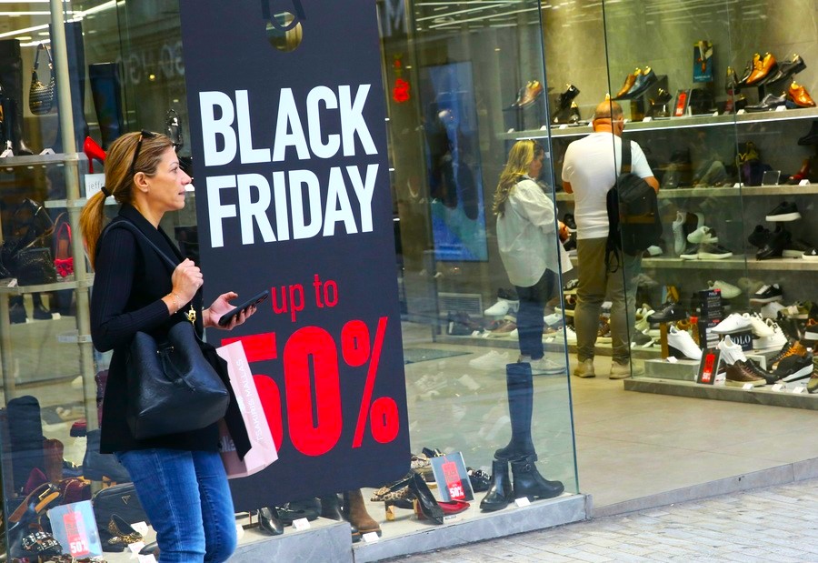 Black Friday και Cyber Monday: Πότε πέφτουν φέτος - FinanceNews.gr