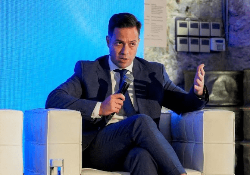 financialreport.gr